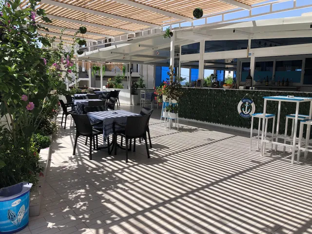 Bon Appetit Traditional Restaurant