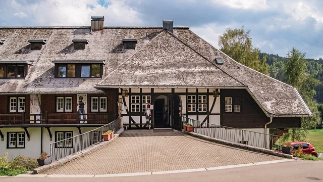 DJH Hostel Veltishof