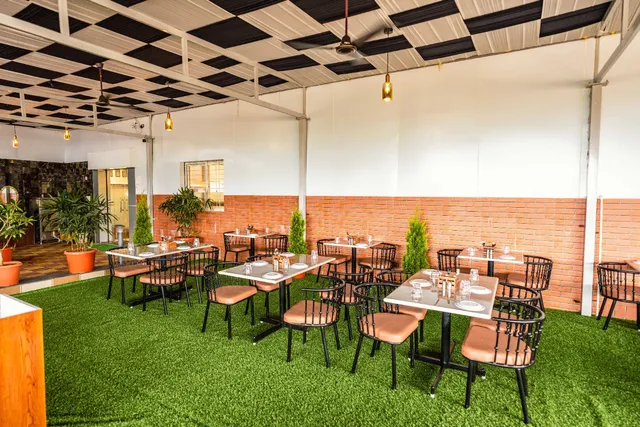 Golden Crown Restaurant & Bar - Best veg and non veg restaurant in Pune - Restaurant and bar in Charholi