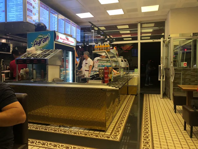 Beyoglu Bereket Halk Doner