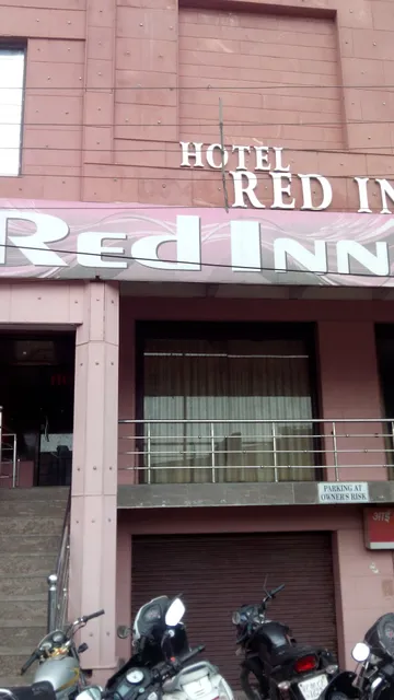 Hotel Red Inn