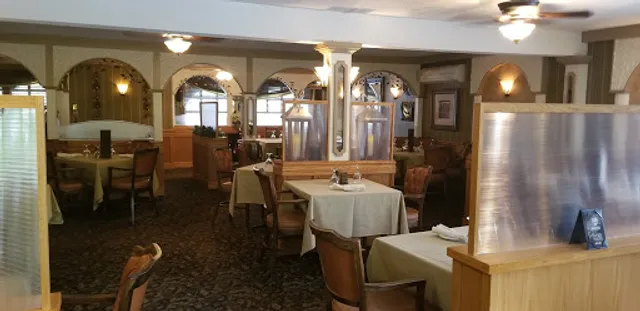 The Arch Steakhouse and Tavern