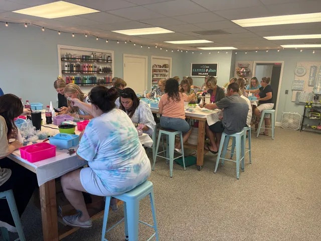 Hammer And Stain Workshop