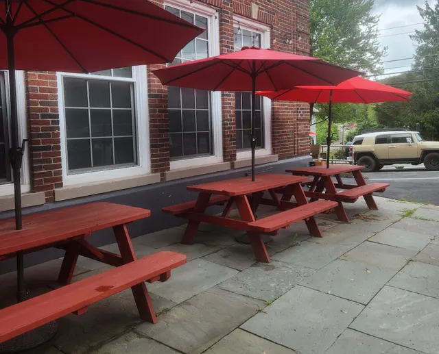 Union Works Kitchen & Cafe