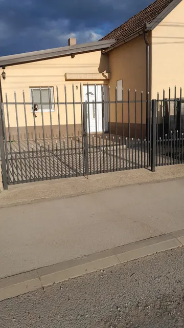 Surcin Centar Apartment