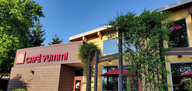 Cafe Yumm! - Argyle Square