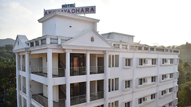 HOTEL AKSHAYADHARA
