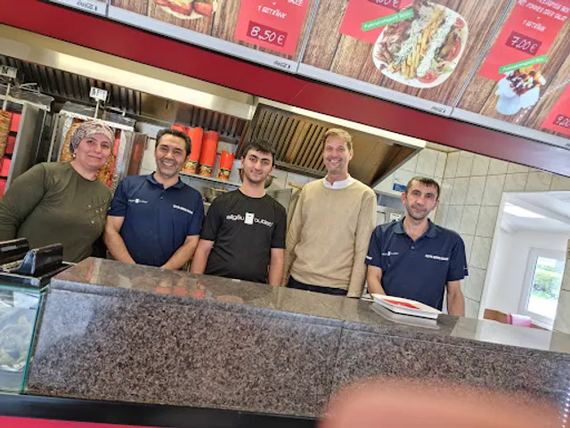 06 ALPEN DÖNER KEBAP