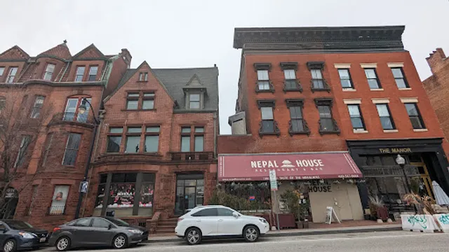 Nepal House - Restaurant & Bar