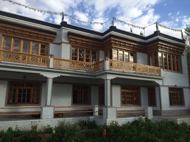 Gangzing Villa in Leh