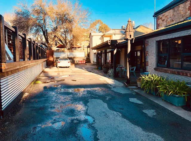 Stables Inn Boutique Motel