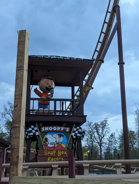 Snoopy's Soap Box Racers