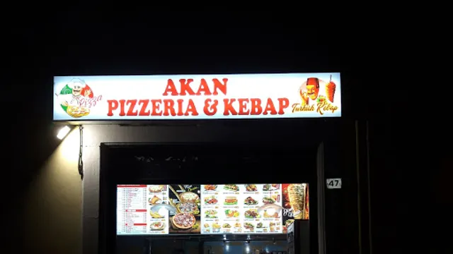 Akan Pizzeria and kebap via roma 103