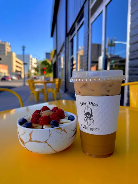 Por Vida Coffee Shop