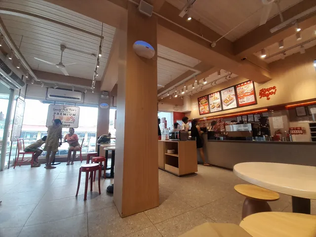 Lola Nena’s - Calamba