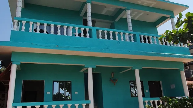 DEE JOY'S BEACH PLACE