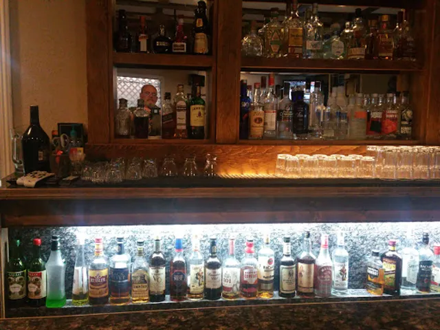 Club Calpella Restaurant