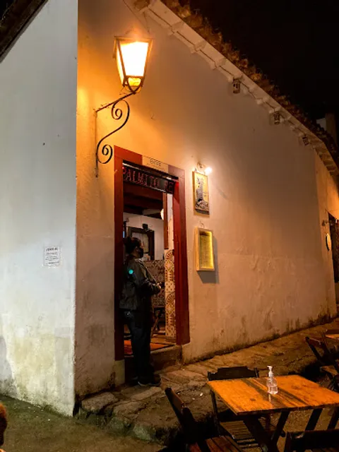 Gato No Muro Pizza Bar