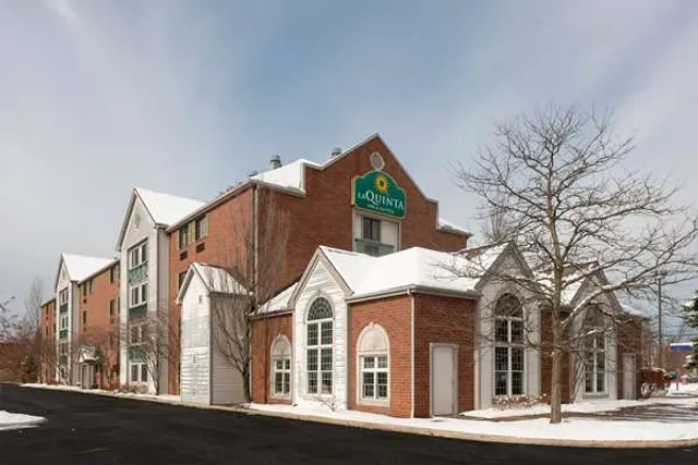 La Quinta Inn & Suites by Wyndham Cleveland Macedonia