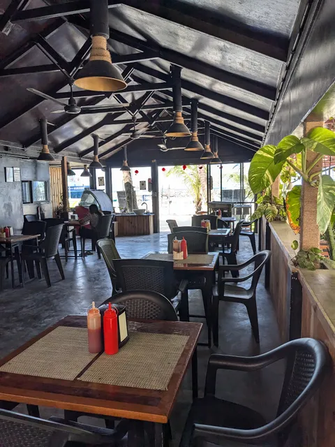 Leisure Boutique & Java Jazz Cafe