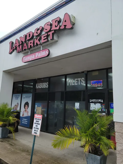 Land & Sea Market Tampa Palms