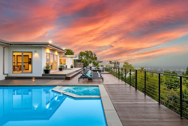 Living The Dream - Luxury Private Villa Rentals in Beverly Hills, Los Angeles & Malibu