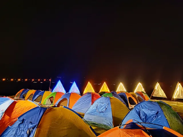 Pawnalake stay camping