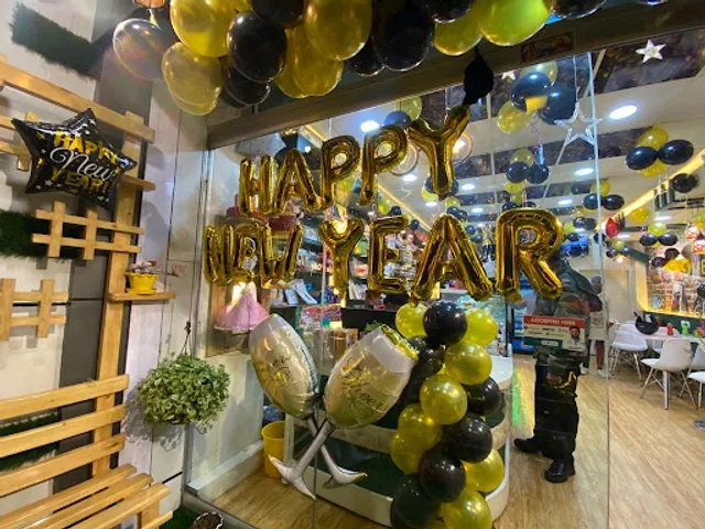 BALAJI BANKE 'N' CAKE