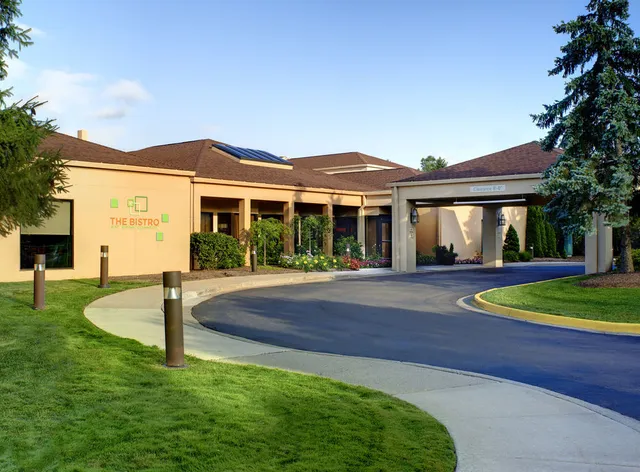 Courtyard by Marriott Detroit Warren