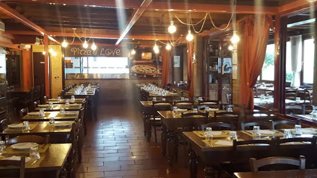 Tanha Lake Bar - ristorante pizzeria piscina