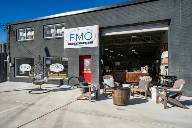 Furniture & Merchandise Outlet