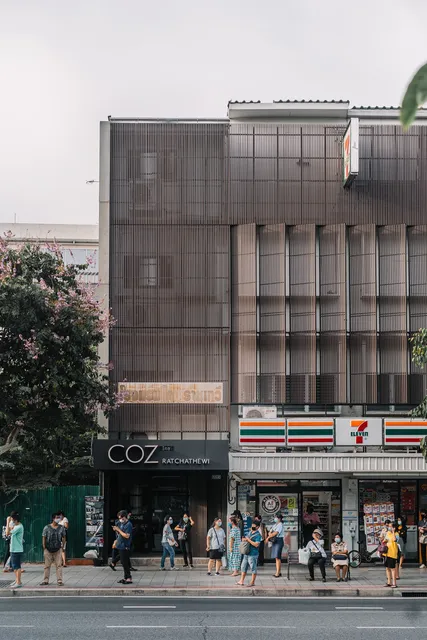 COZ Ratchathewi Hostel