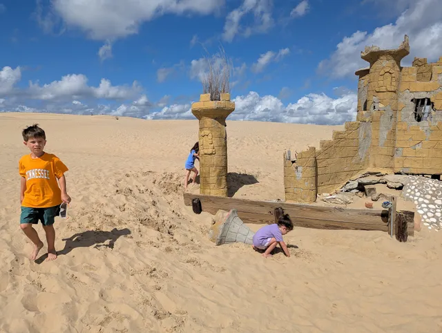 Jockey's Ridge Crossing