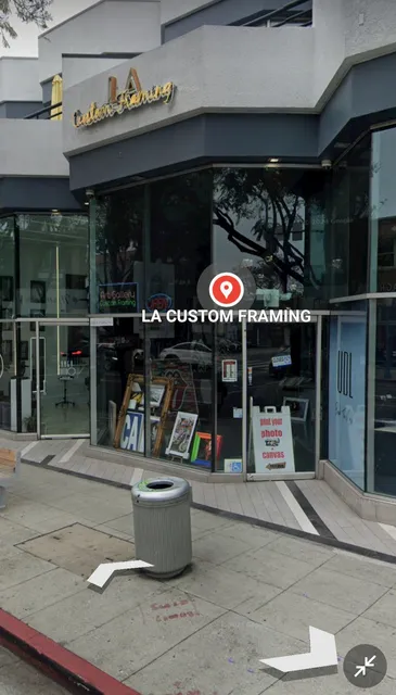 LA CUSTOM FRAMING