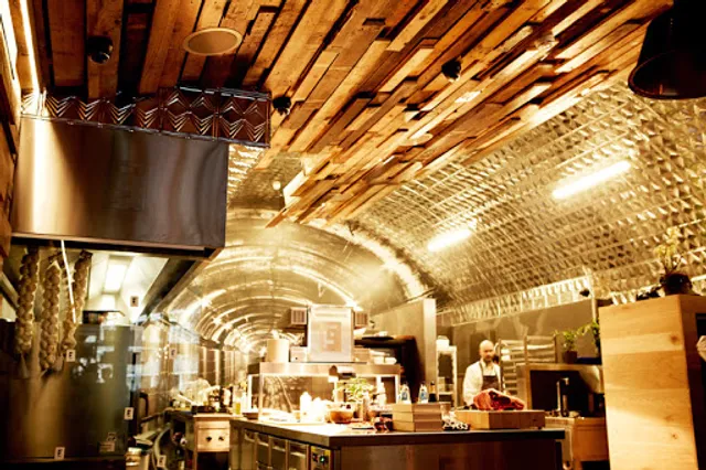 Franky's Grill | Powered by Food Labs