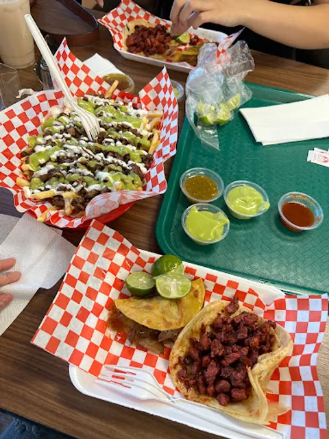 Taqueria y Neveria La Chin-gada