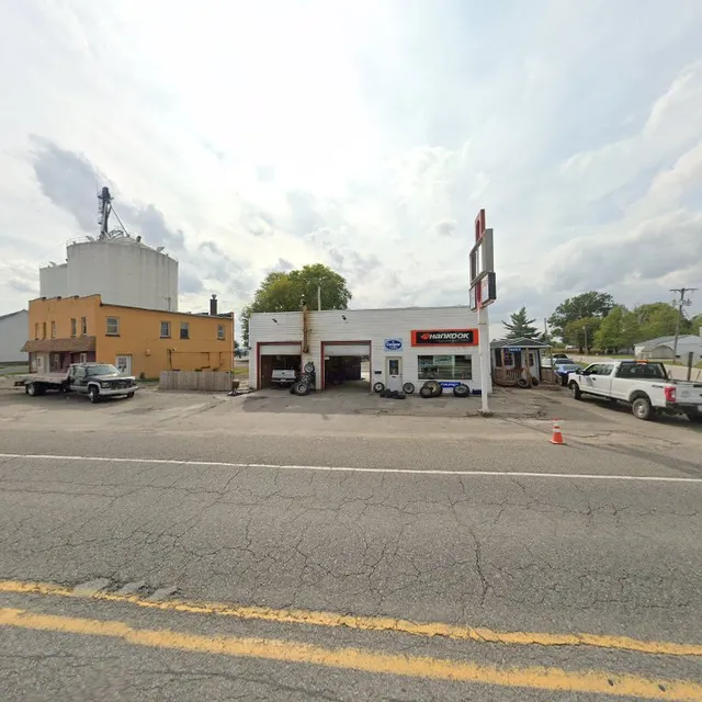 Holmes Highway Service Center