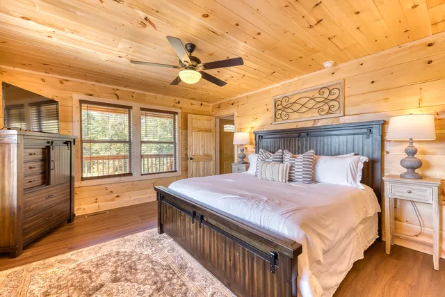 Smoky Mountain Escape