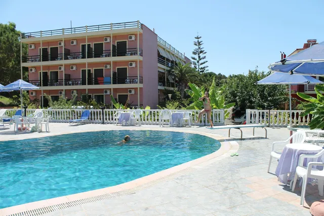 BRATI - ARCOUDI HOTEL