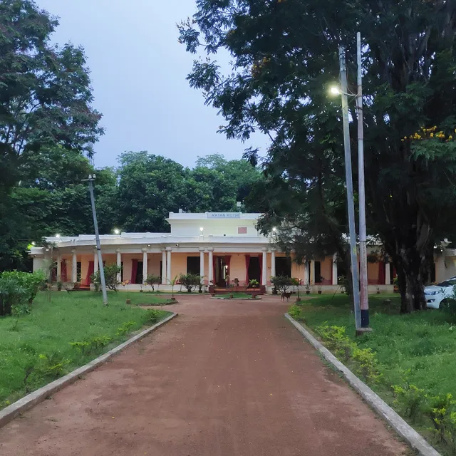 Ratan Kuthi Guest House, Visva Bharati