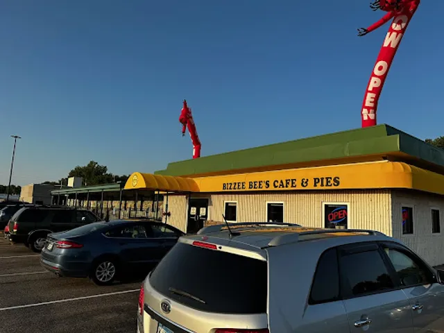 Bizzee Bees Cafe & Pies