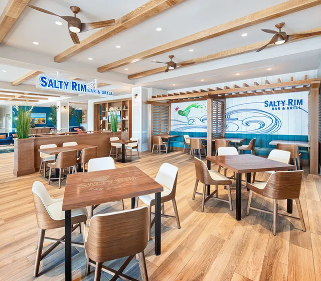 Salty Rim Bar & Grill