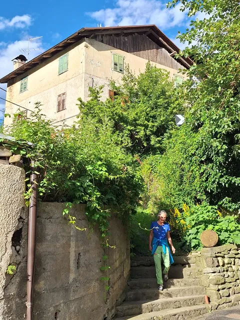 Alla Curva di Elia Manzoni