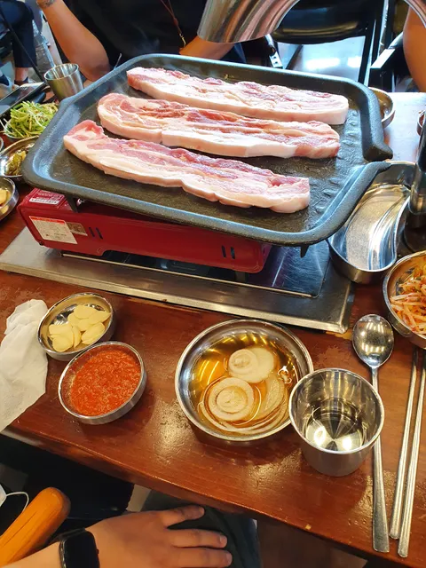 photo-1