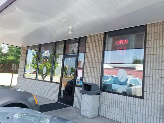 Humacao Restaurant & Lounge