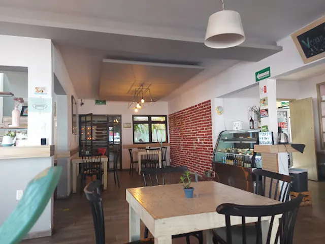 Mushi Repostería y Bistró