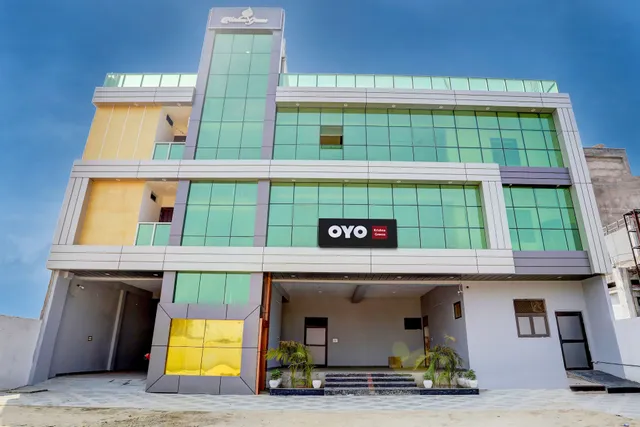 OYO Krishna Greens