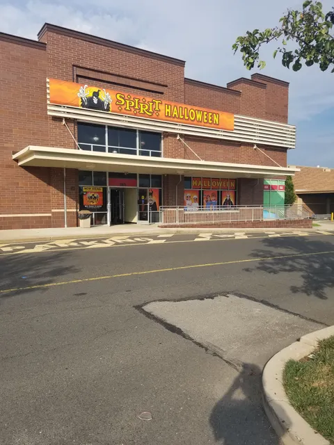 Spirit Halloween