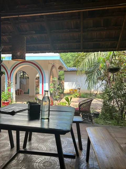 Aum Cafe I Mostly Vegan I Varkala Cliff