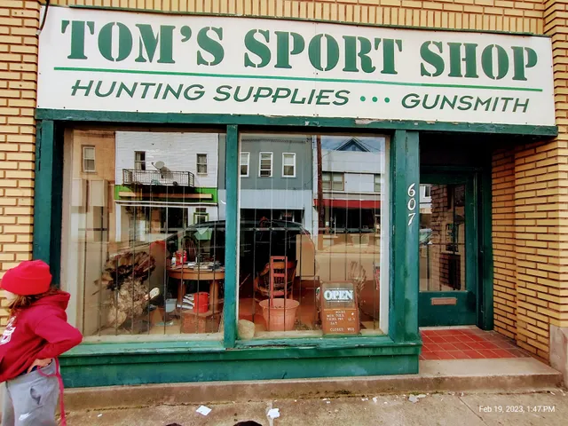 Tom's Sport Shop
